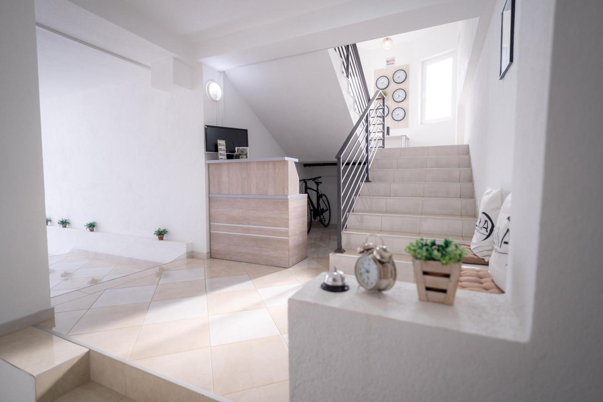 Luna Apartments 게브겔리야 외부 사진