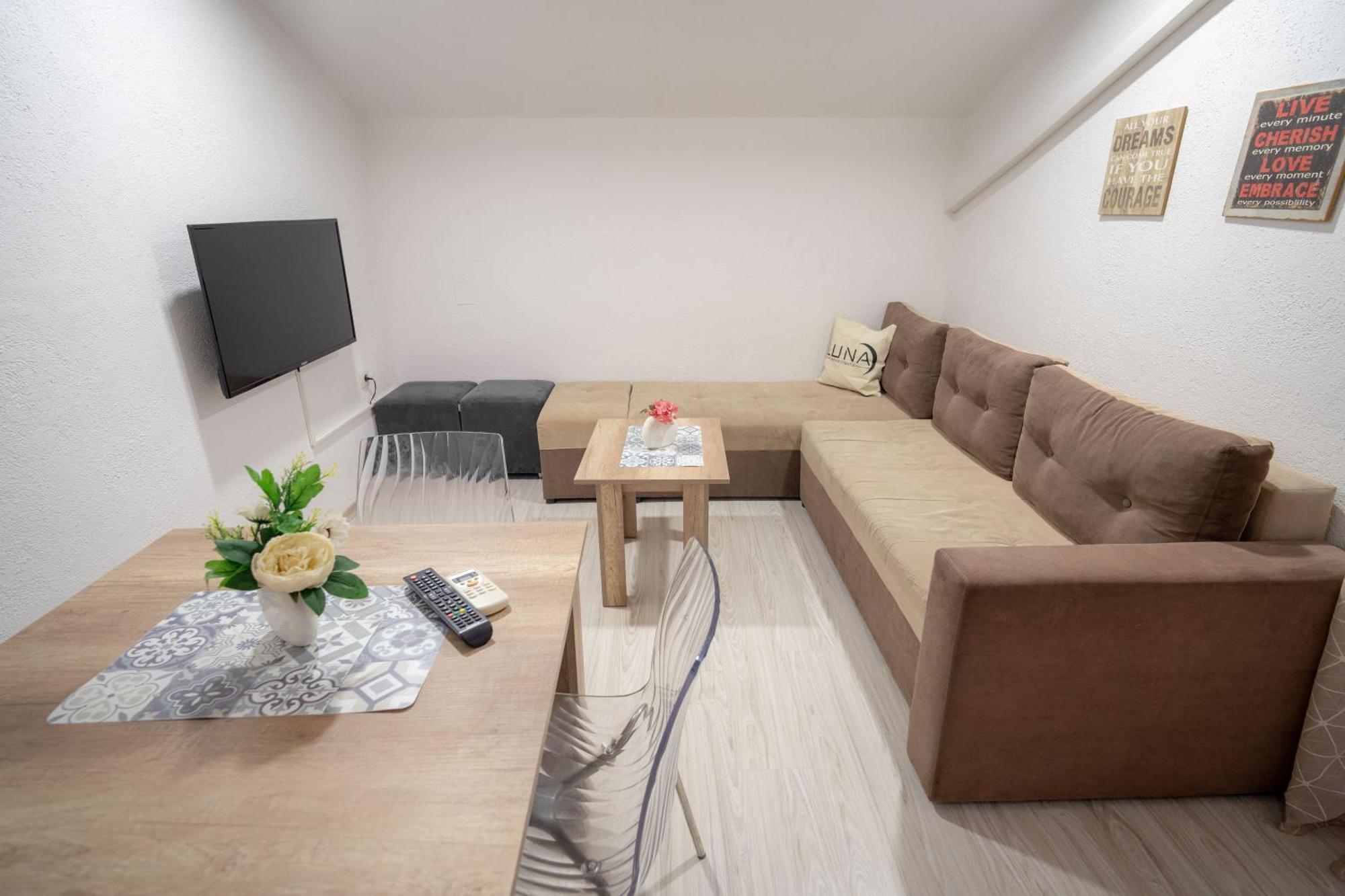 Luna Apartments 게브겔리야 외부 사진